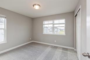 7337 183rd Street West - Photo 6