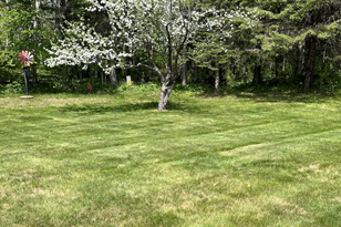 5217 Maple Grove Rd, Duluth MN  55811-3661 exterior