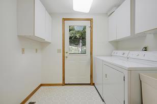 4465 Forest Lake Landing - Photo 28