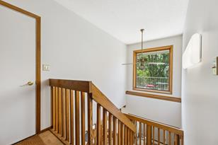 2333 Hawthorn Hill Road NE - Photo 22