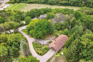 2333 Hawthorn Hill Road NE - Photo 36