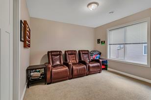 900 19th St SE - Photo 24