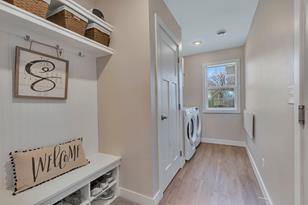 900 19th St SE - Photo 16