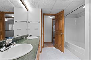 1818 Glenwood Dr NE - Photo 46