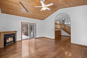 1818 Glenwood Dr NE - Photo 18