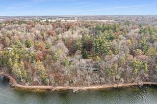 9982 Island Dr - Photo 62