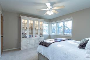 9982 Island Dr - Photo 36