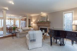 9982 Island Dr - Photo 16