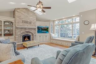 9982 Island Dr - Photo 56