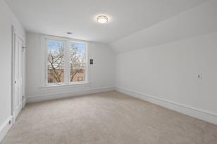 1134 Forest St N - Photo 18