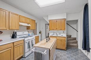 970 Geranium Ave E - Photo 6