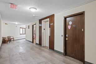 401 E Burnsville Pkwy - Photo 20