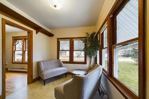 203 W 6th St - Photo 8