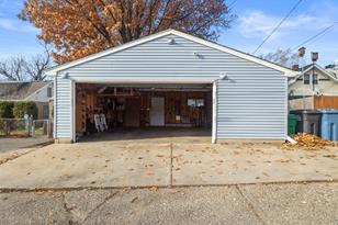 3430 Irving Ave N - Photo 32