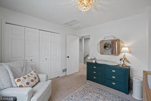 285 Lexington Pkwy S - Photo 16