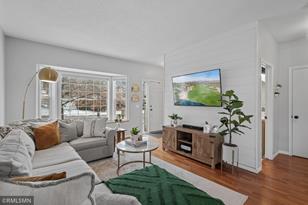 285 Lexington Pkwy S - Photo 34