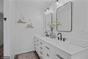 285 Lexington Pkwy S - Photo 24