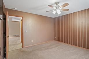 10920 Jersey Ct N - Photo 6