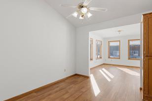 100 Rosewood Ave NW - Photo 6