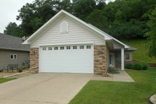 3469 Briarview Ct, Red Wing MN  55066-1787 exterior