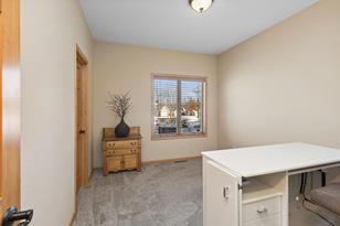 3469 Briarview Ct - Photo 16