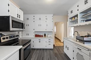 1115 Vincent Ave N - Photo 12