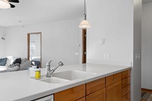 750 Mainstreet - Photo 4