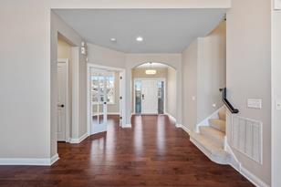 9198 Lakeside Dr - Photo 38