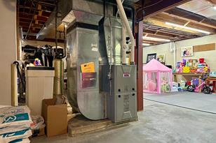 412 Clary Street W - Photo 18