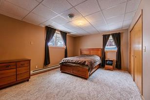 808 Southview Ct E - Photo 14