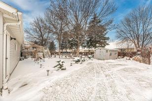 808 Southview Ct E - Photo 20