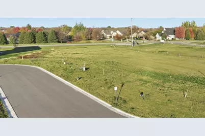 301 48th Avenue S, Moorhead, MN 56560 - Photo 8