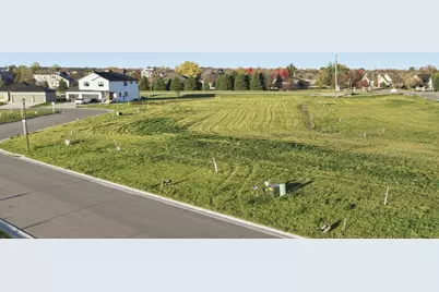 317 48th Avenue S, Moorhead, MN 56560 - Photo 10