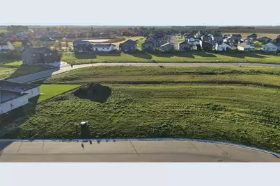 4825 4th Street S, Moorhead, MN 56560 - Photo 8