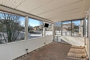 863 Forest Edge Dr - Photo 36