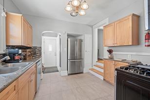 1669 Maryland Ave E - Photo 6