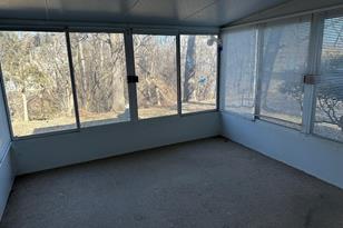 750 Quixote Ave N - Photo 4