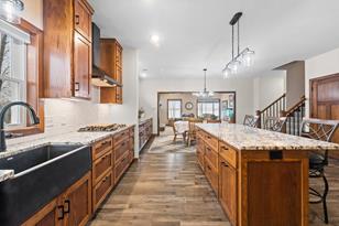 2451 Chad Ct - Photo 6