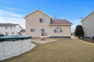 685 Westchester Ave - Photo 20