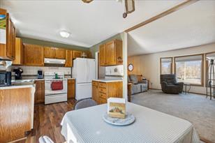 4660 107th Ave NE - Photo 4