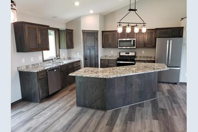 1004 Misty Meadows Boulevard, Buffalo, MN 55313 - Photo 2