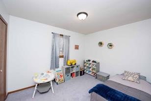 631 Wood Street N - Photo 26