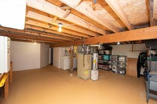 631 Wood Street N - Photo 30