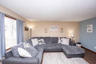 631 Wood Street N - Photo 10