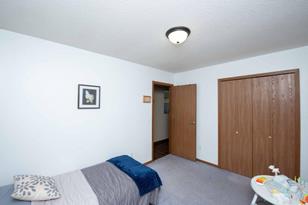 631 Wood Street N - Photo 28