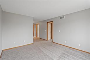 1885 Pintail Ave - Photo 4