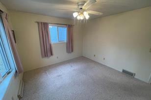 529 Sunrise Ave - Photo 4