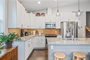 8440 Bloomington Ave - Photo 6