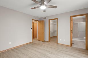 5645 Lone Oak Dr - Photo 32