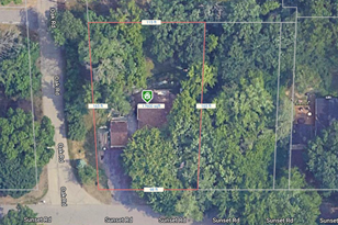 15624 Sunset Rd, Hopkins, MN 55345-1942